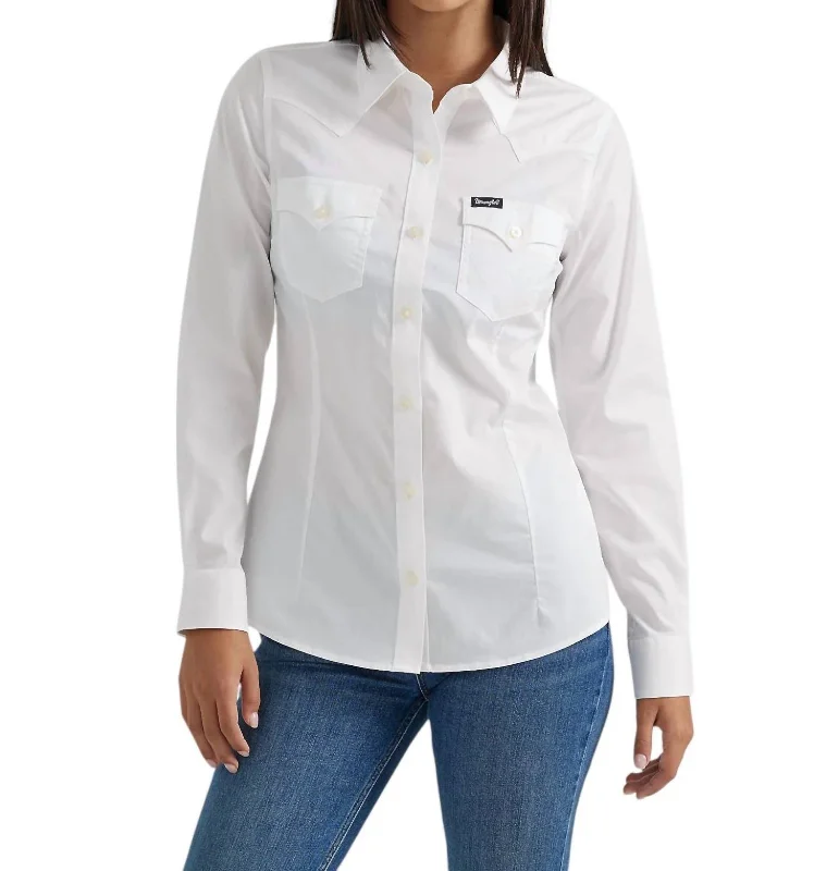 Western Solid Shirt In WhiteTravel Shirts