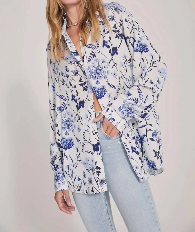 The Ex-Boyfriend Shirt In Blue/white Multi FloralYoga Shirts