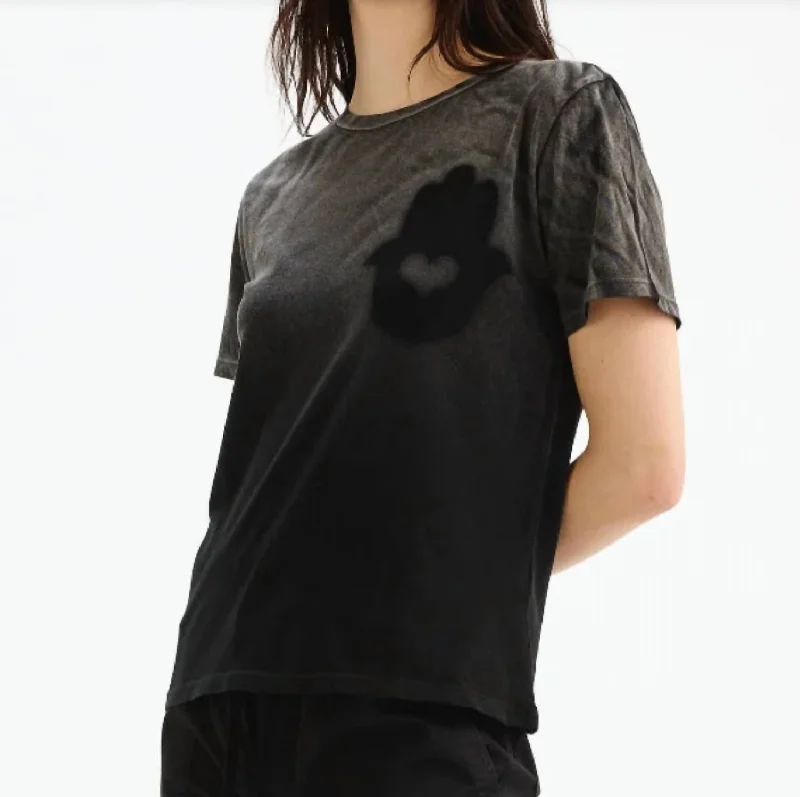 Embellished T-ShirtsHamsa Heart Tee In Sunfaded Black