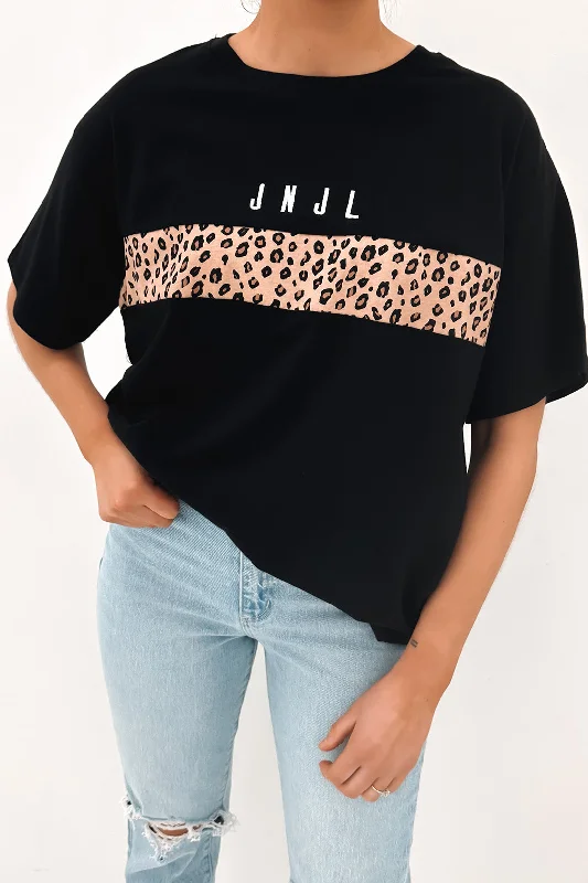 Sequined T-ShirtsJNJL Leopard Panel Tee Black